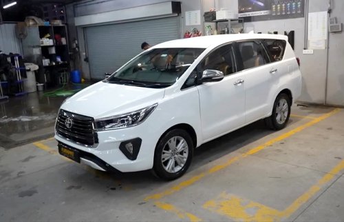 Toyota Innova